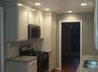 1933 Indian Lake Dr, Birmingham, AL 35244