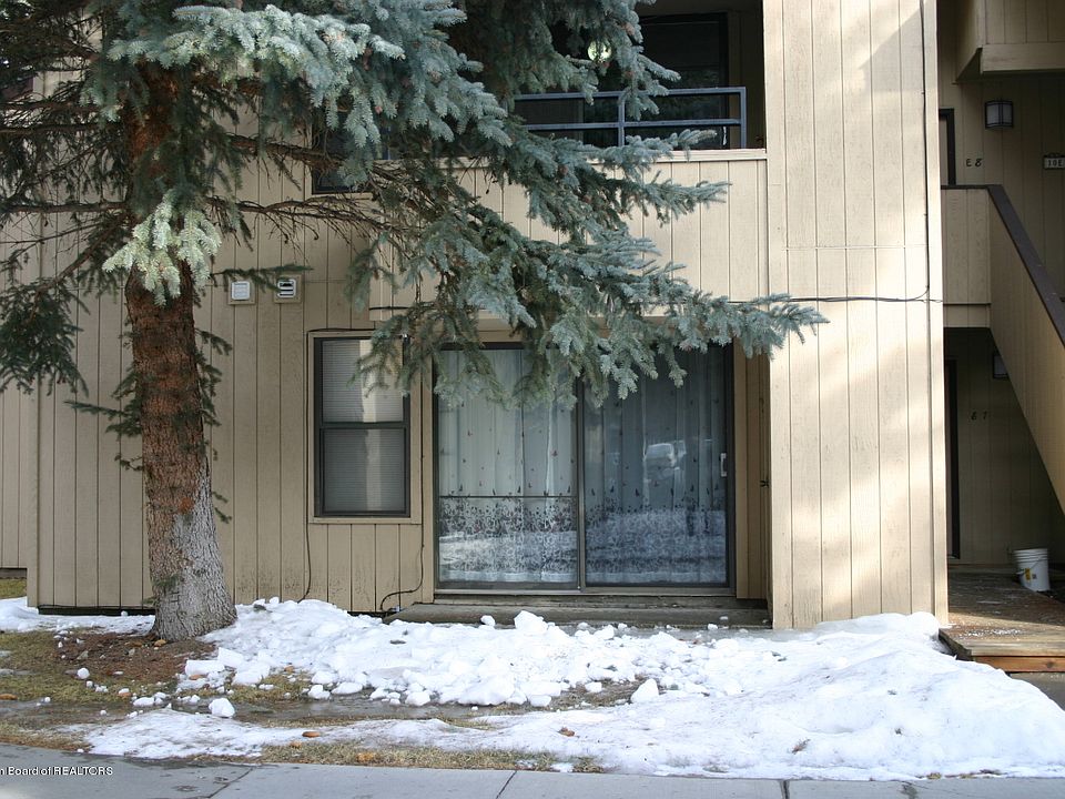 2nd image of 355 W Deloney Ave APT E-7