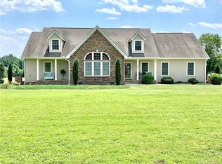 832 Saint Andrews Chu Rd, Sanford, NC 27332