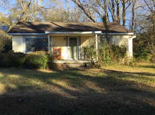 115 S Gaston St, Carthage, TX 75633