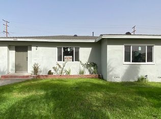 543 W School St, Compton, CA 90220