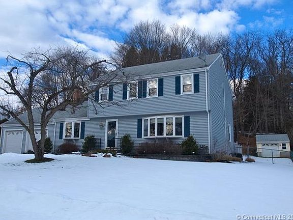 2nd image of 37 Martin Dr