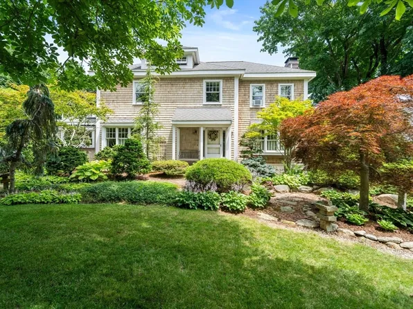116 Sandwich Rd, Plymouth, MA 02360
