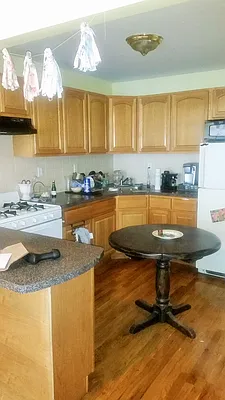 Rented by Lilia Anastasiadis, LREB | media 26