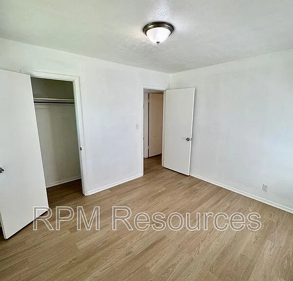 6716 NW 29th St — Photo 15