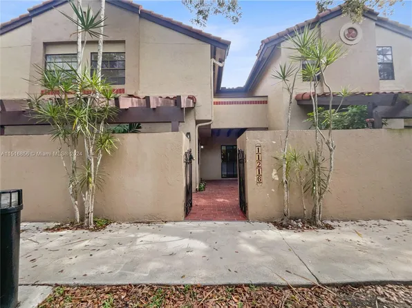 11216 SW 132nd Ct W, Miami, FL 33186
