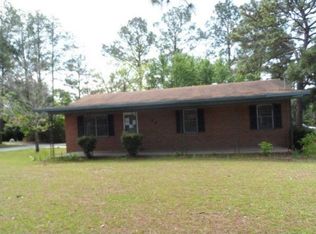 706 E Main St, Swainsboro, GA 30401