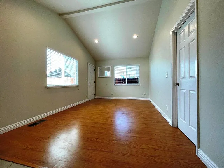 257 Sunol St — Photo 15