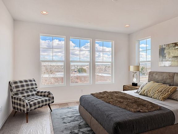 Plan 2202 Master Bedroom