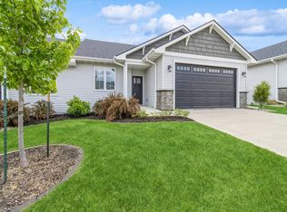 823 Trail Ridge Rd, Indianola, IA 50125