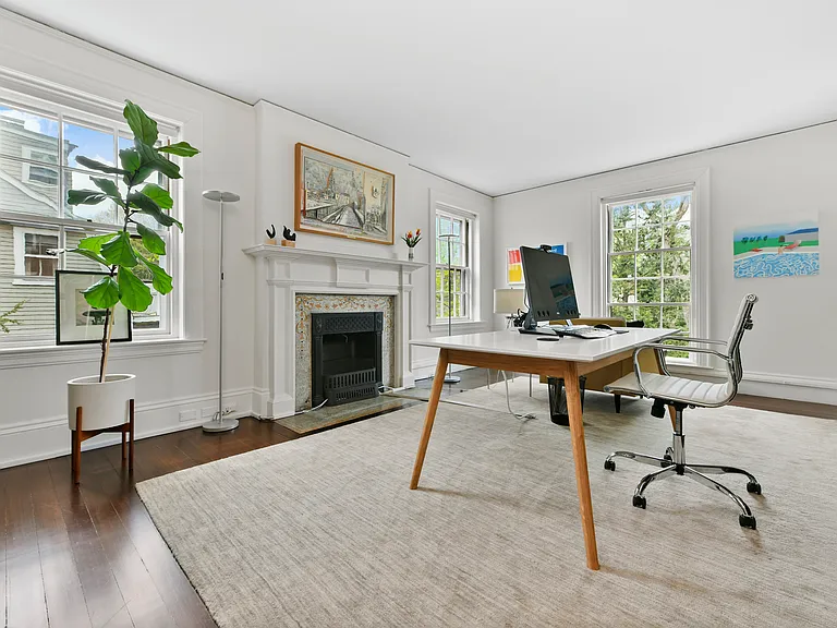 17 Farrar St — Photo 22