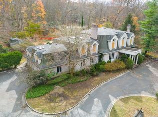 30 Tiffany Rd, Oyster Bay, NY 11771