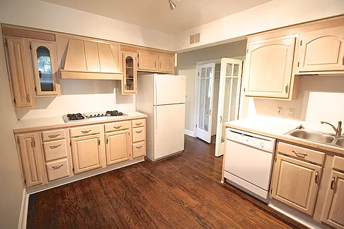 Floor plan 2 Bedrooms, 2 Bathrooms