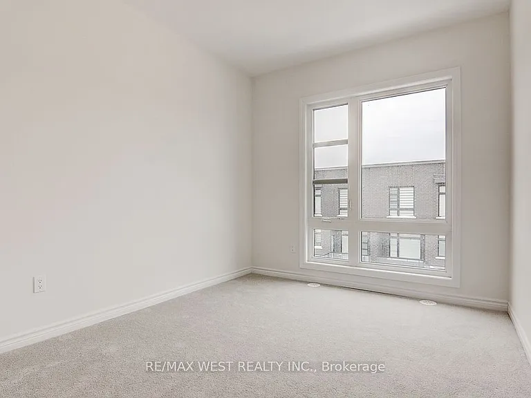 42 Quilico Rd — Photo 32