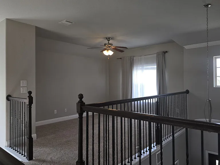 8704 McCutchins Dr — Photo 9