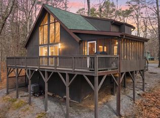 904 Walden Rd, Hedgesville, WV 25427