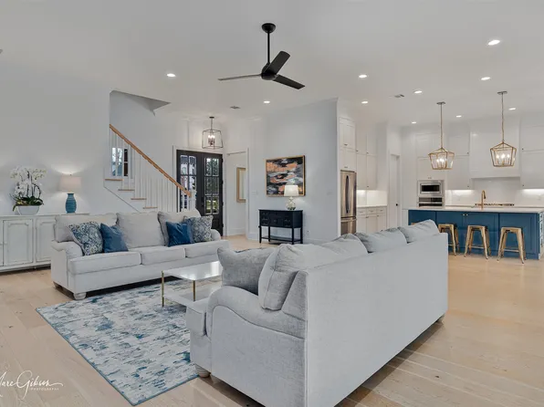 10946 Whispering Path Dr, Shreveport, LA 71106