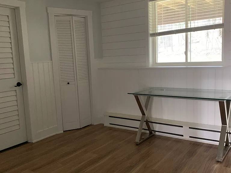 E Redrock Dr — Photo 25