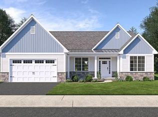 22 N Whisper Ln, New Holland, PA 17557