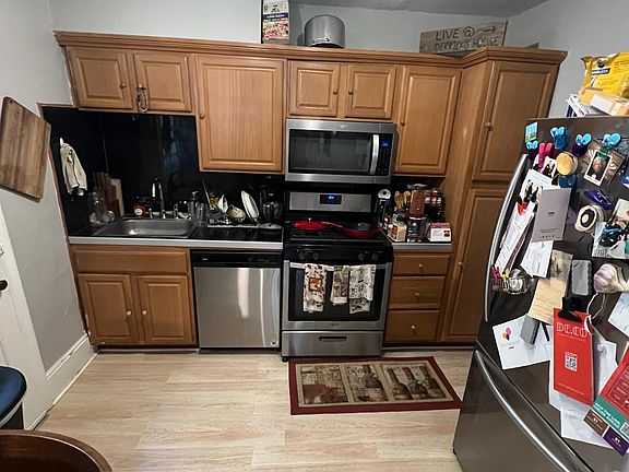 4th image of 2336 W 18th St #1