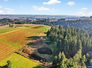 Ta 73066 Ne Fox Ln, Dundee, OR 97115