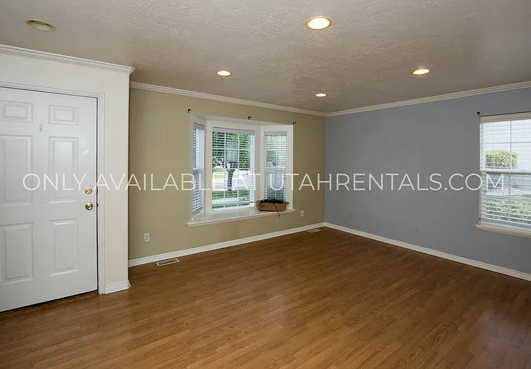 3111 W Davencourt Loop — Photo 6