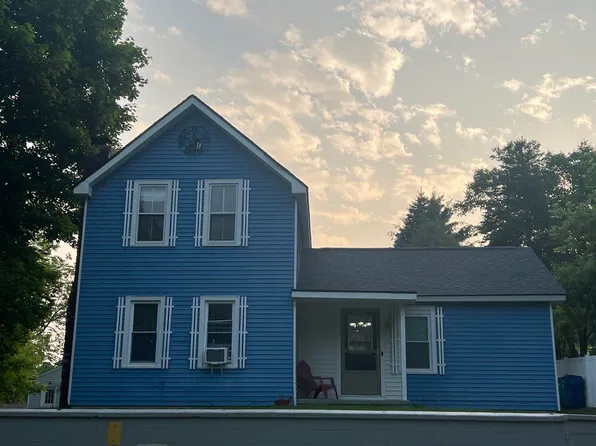 4345 Forest St, Leonard, MI 48367