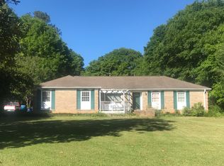 1031 Virginia Ln, Hull, GA 30646