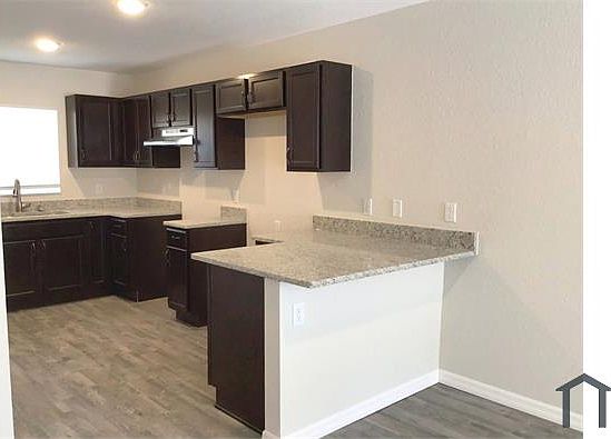 3rd image of 9055 N Mendoza Way