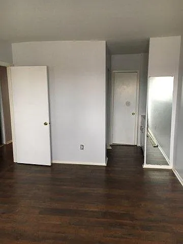2437 Tremont St #B — Photo 20