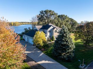 6255 232nd St W, Faribault, MN 55021