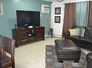 173 High St, Lawrence, MA 01841