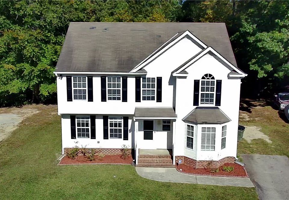 1st image of 2600 Geneva Dr