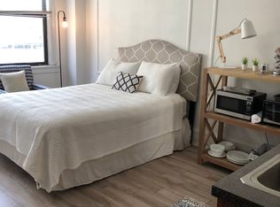 1324 Locust St APT 811, Philadelphia, PA 19107