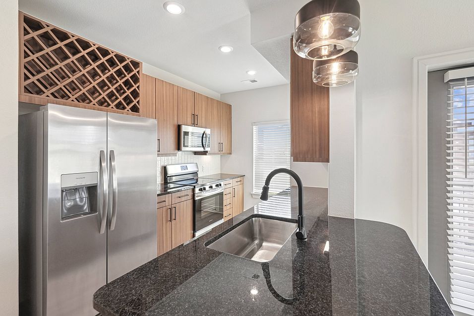 Unit 1402, Unit 1212, Unit 1202, Unit 1312