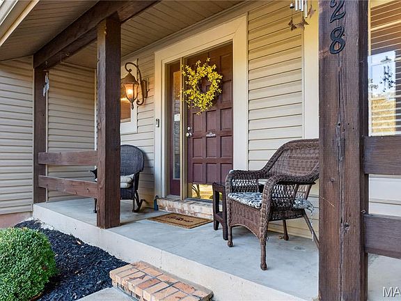 4th image of 428 Sundowner Ridge Ct