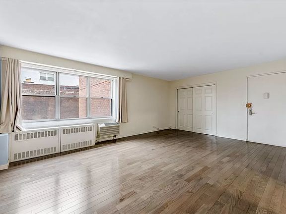 2nd image of 300 E 71st St APT 6D