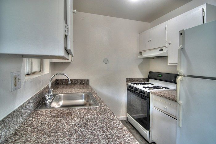 1st image of 1336 Adobe Dr APT 4