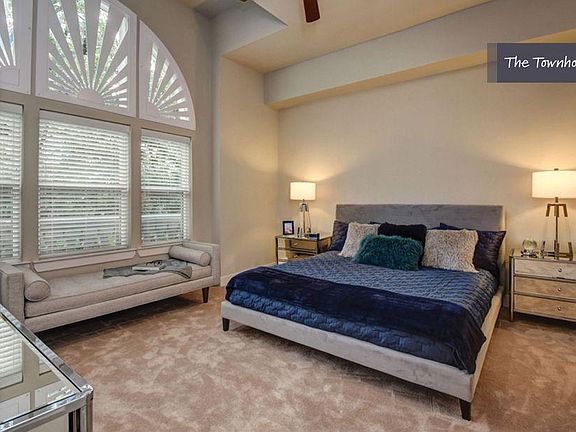 3rd image of 3214 Las Palmas St