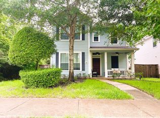 130 W Montfair Blvd, The Woodlands, TX 77382