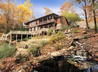 221 Glen Echo Cres, Saluda, NC 28773