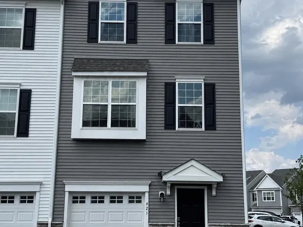 421 Ridgewood Dr, Royersford, PA 19468