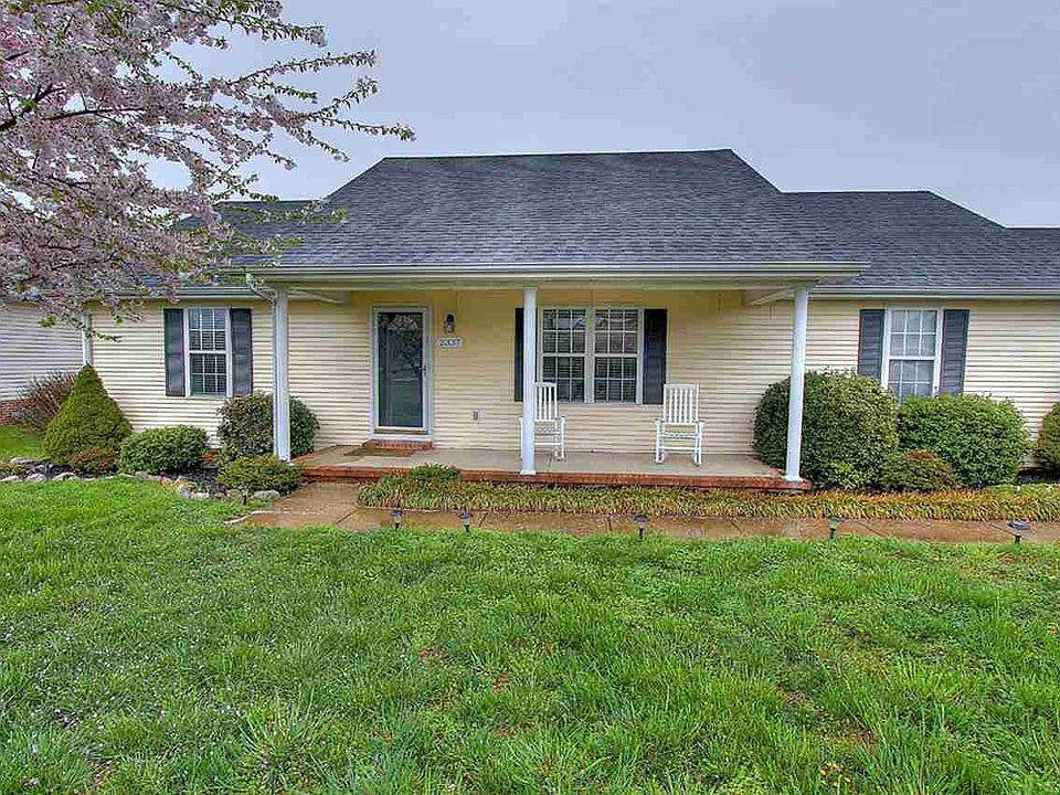 1st image of 2337 Butterwood Way