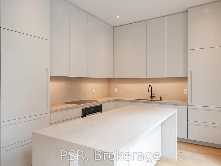 381 Madison Ave — Photo 5