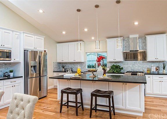Huge Center Island with Granite Top