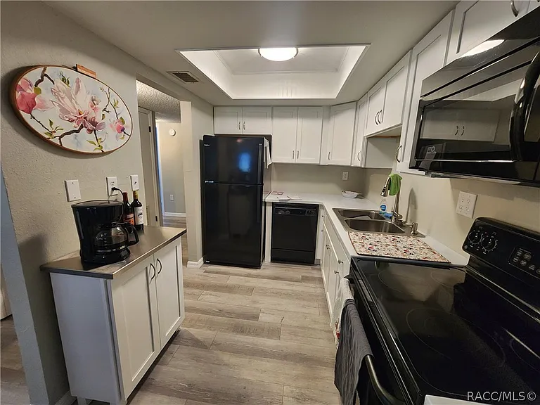 2400 Forest Dr #158 — Photo 14
