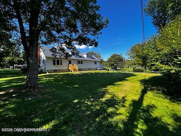 2nd image of 203 Center Rd