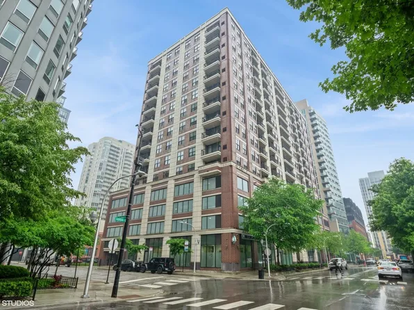 451 W Huron St Unit 905, Chicago, IL 60654