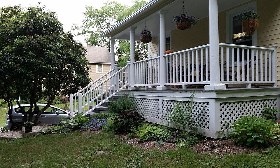 2nd image of 11 Fox Run Rd