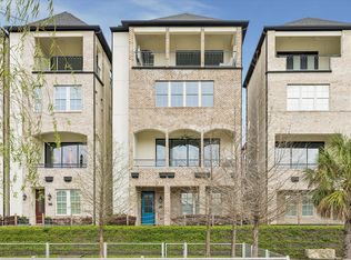 2727 Maxroy St, Houston, TX 77007